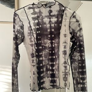 Black and white mesh Stradivarius shirt